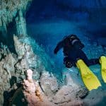 nurkowanie w jaskini płetwy hollis f1 lt divers24.pl