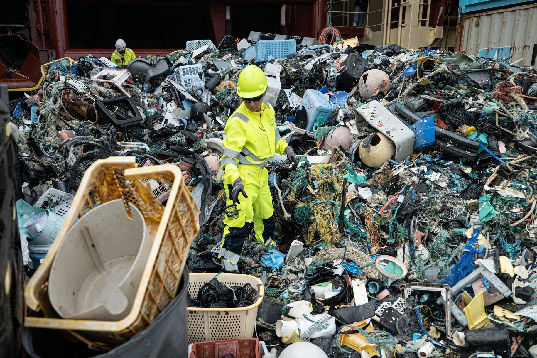 Odpady wyłowione przez System 002 The Ocean Cleanup