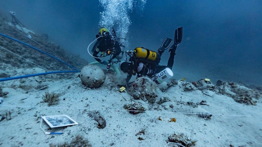 Archeolodzy morscy badają wrak