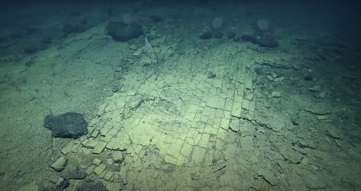 odkryta na dnie oceanu starożytna droga