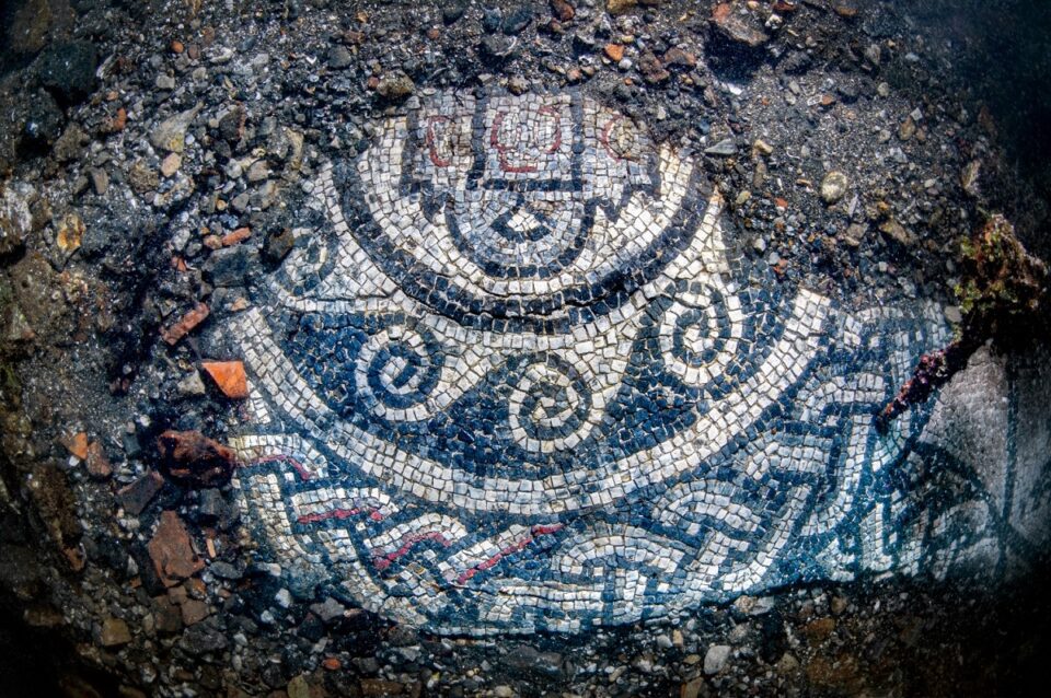 Mozaika w parku archeologicznym Baja