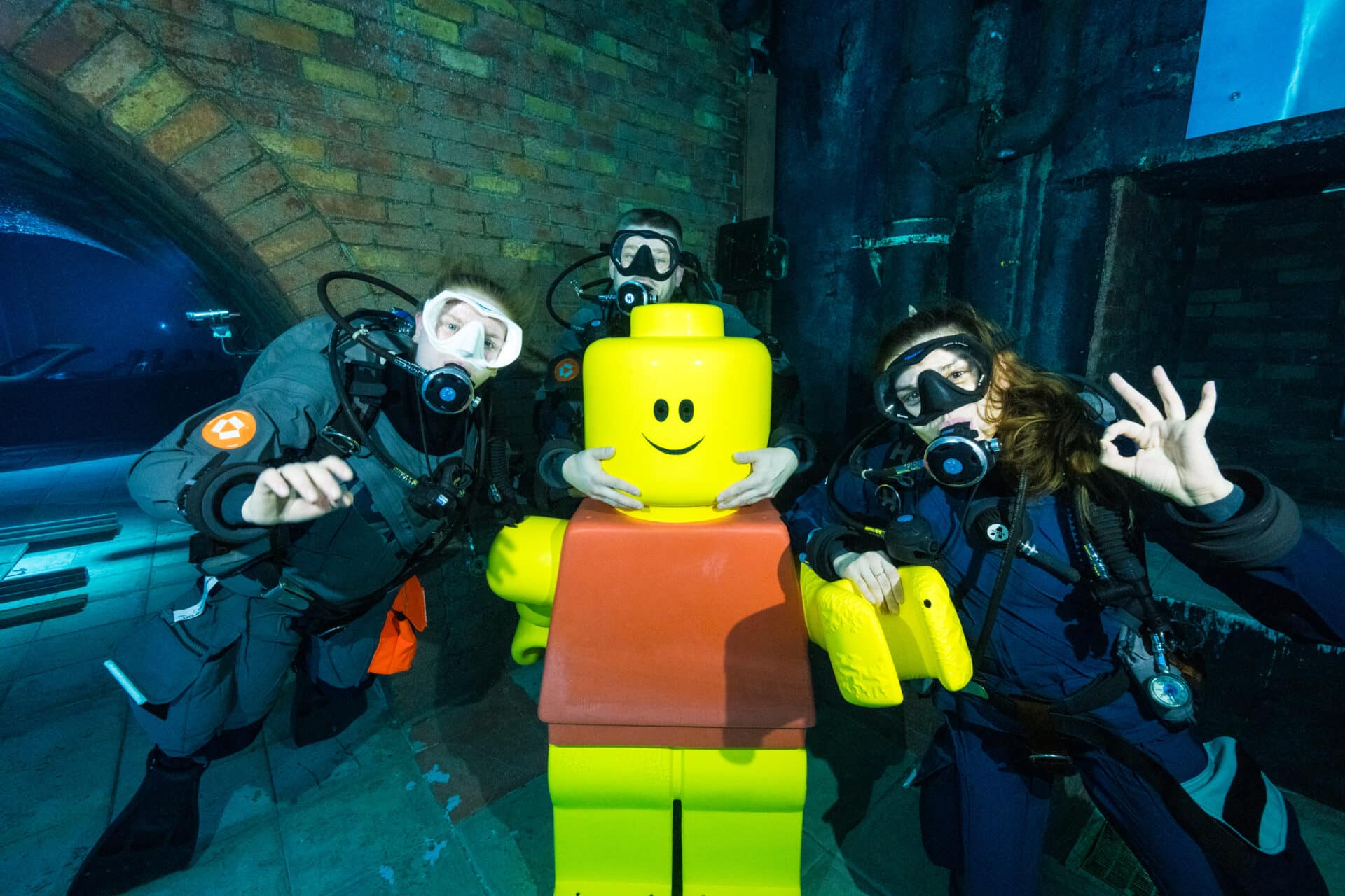 Deep Dive Dubai